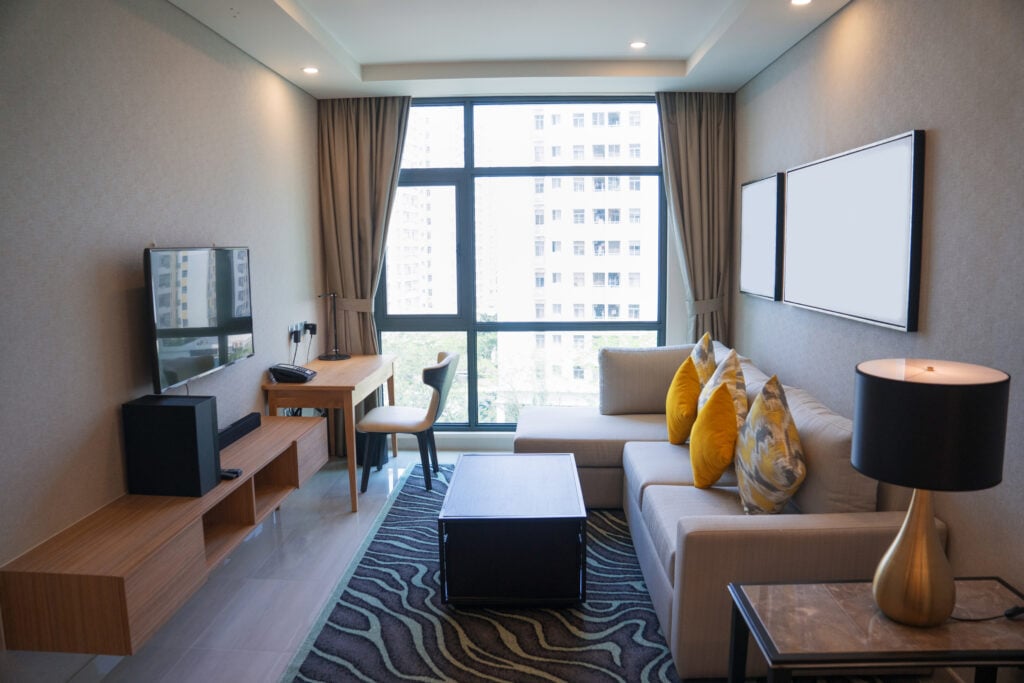 multi-use-living-room-furniture-planning